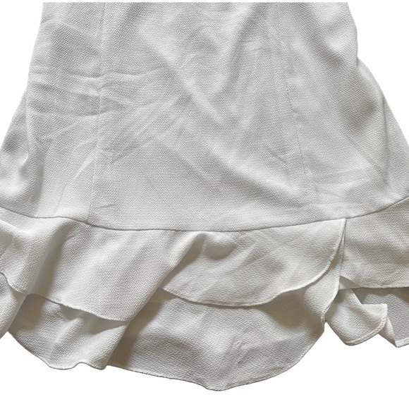 SHE AND SKY WHITE MINI DRESS WITH RUFFLED HEM SIZE SMALL - Picture 3 of 9